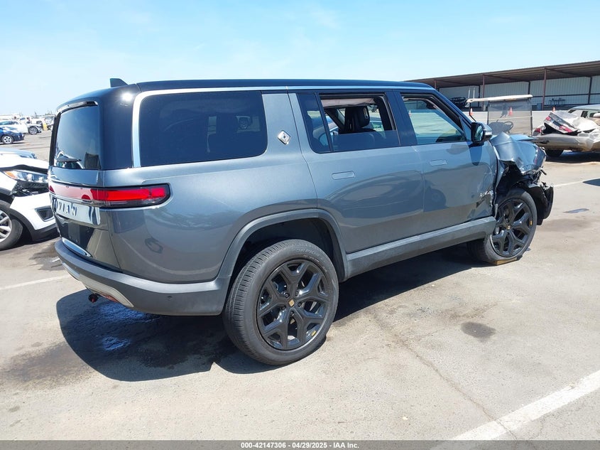 2024 RIVIAN R1S(VIN: 7PDSGCBA7RN031539