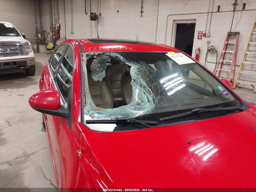 2014 CHEVROLET CRUZE VIN: 1G1PG5SB0E7401741