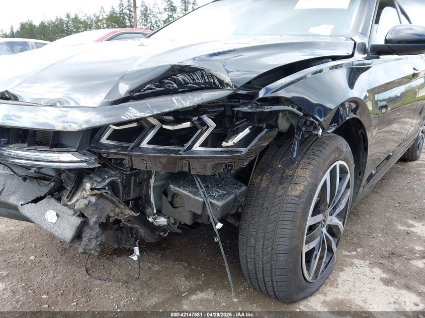 2025 VOLKSWAGEN JETTA VIN: 3VW7X7BU0SM058142
