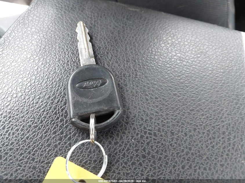 2007 FORD MUSTANG VIN: 1ZVFT80N975268230