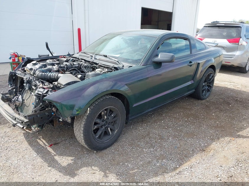 2007 FORD MUSTANG VIN: 1ZVFT80N975268230