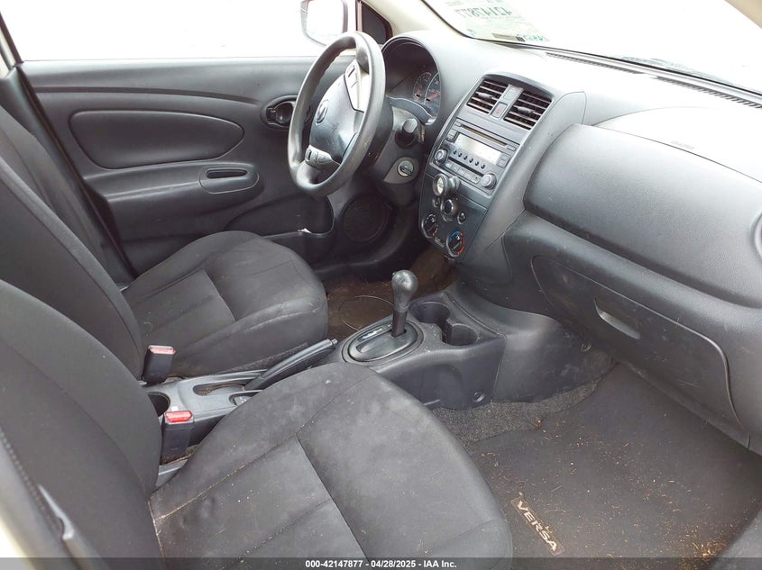 2016 NISSAN VERSA VIN: 3N1CN7AP1GL880161