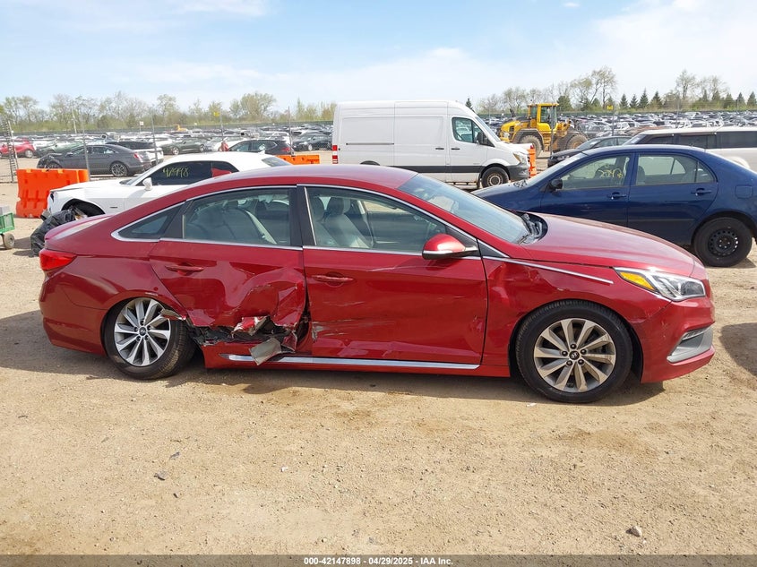 2016 HYUNDAI SONATA VIN: 5NPE34AFXGH351356