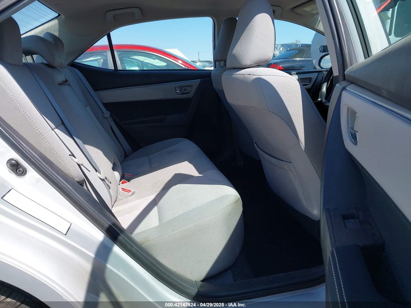2015 TOYOTA COROLLA VIN: 2T1BURHE9FC392301