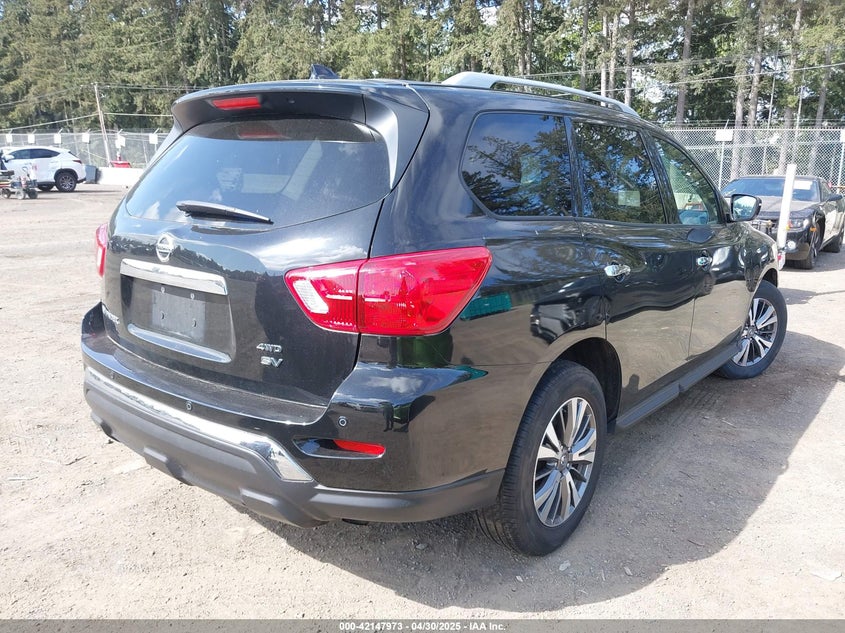 2019 NISSAN PATHFINDER VIN: 5N1DR2MM4KC579118