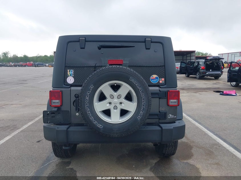 VIN 1C4BJWDG2JL827322 2018 JEEP WRANGLER JK UNLIMITED SPORT S 4X4