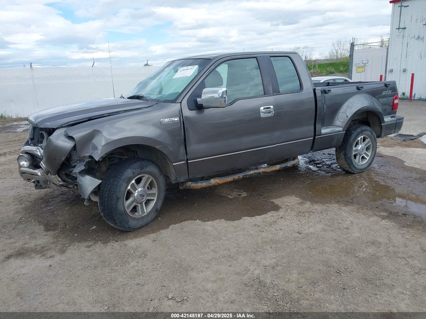 1FTRX04W28KE25768 2008 FORD F-150 photo no. 2