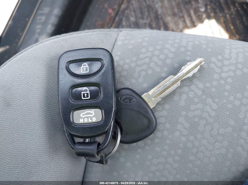 2010 Hyundai Elantra Gls VIN: KMHDU4AD3AU844960 Lot: 42148878