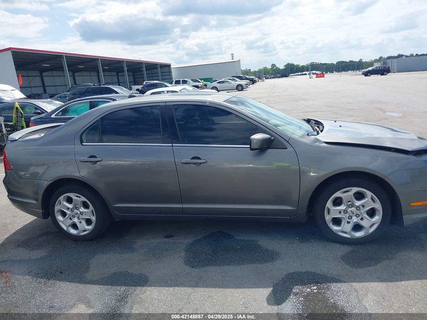 2010 FORD FUSION VIN: 3FAHP0HAXAR165167