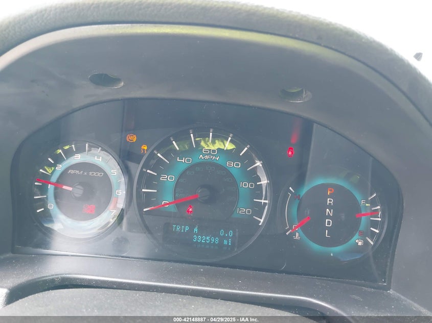 2010 FORD FUSION VIN: 3FAHP0HAXAR165167
