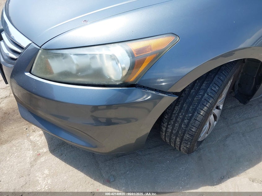 2012 HONDA ACCORD VIN: 1HGCP2F3XCA240517