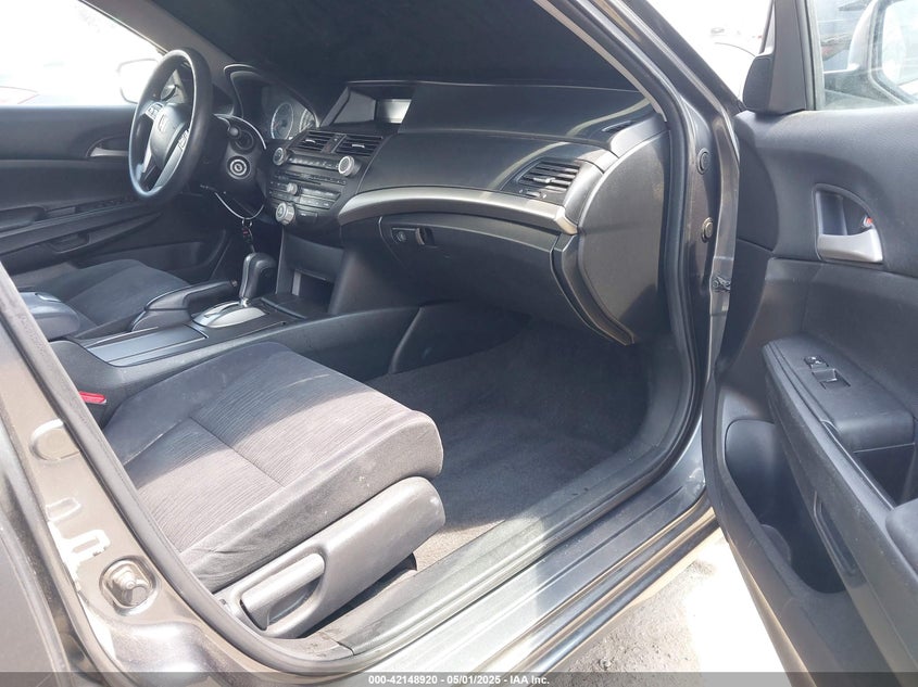 2012 HONDA ACCORD VIN: 1HGCP2F3XCA240517