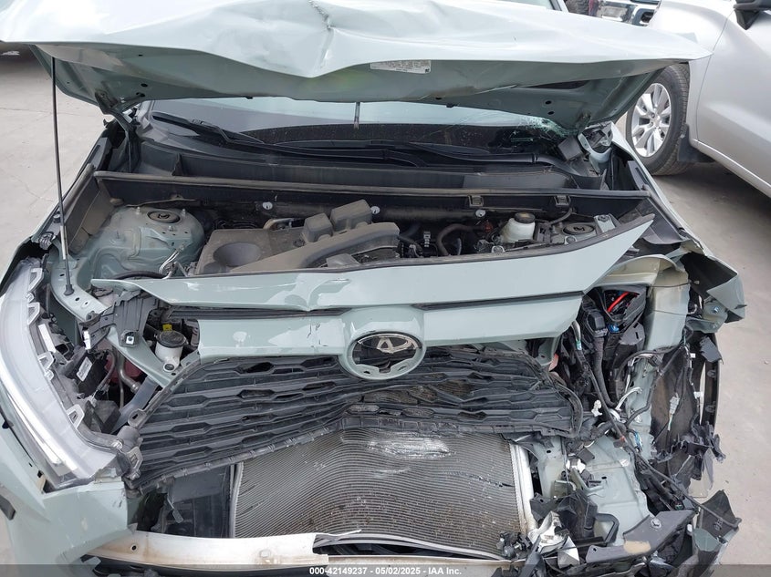 2023 TOYOTA RAV4 XLE - 2T3W1RFV0PW292575