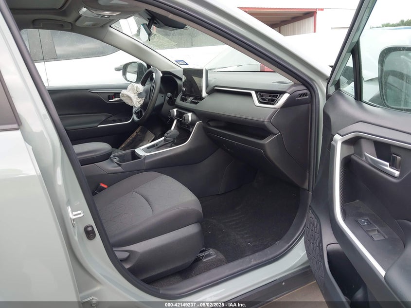 2023 TOYOTA RAV4 XLE - 2T3W1RFV0PW292575