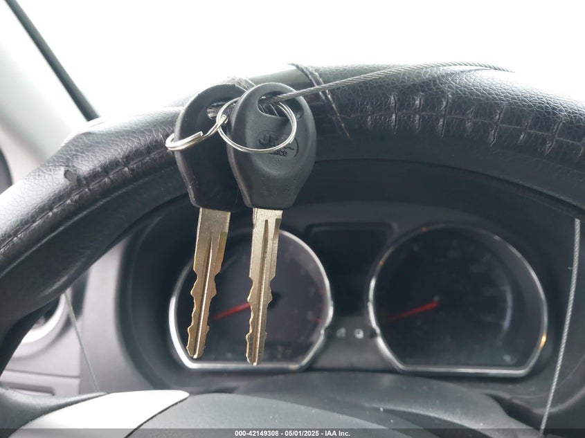2019 NISSAN VERSA VIN: 3N1CN7AP2KL822715