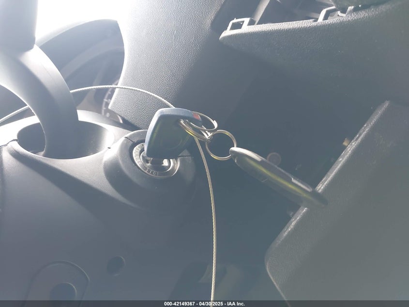 2015 RAM PROMASTER 2500 VIN: 3C6TRVDG1FE504703