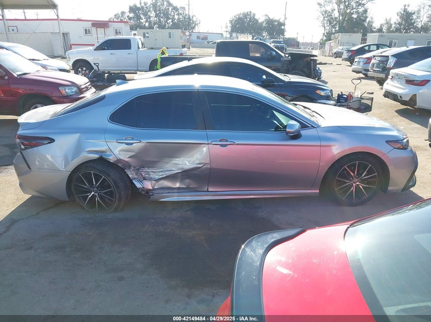 2021 TOYOTA CAMRY VIN: 4T1T11BK1MU041620