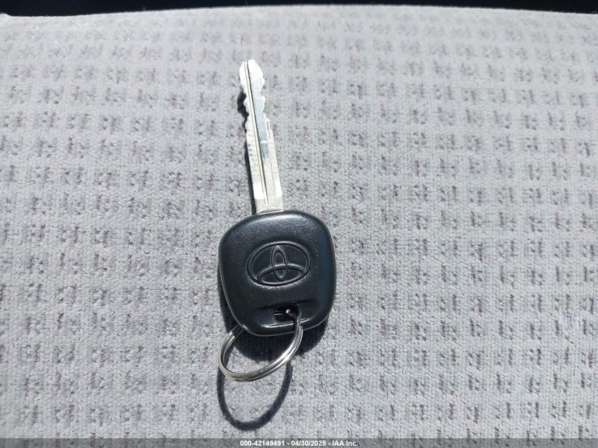 2007 TOYOTA COROLLA VIN: 1NXBR32E97Z869722