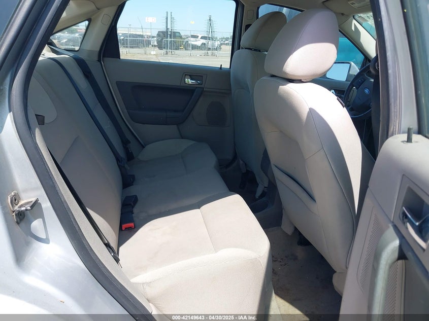 2008 FORD FOCUS VIN: 1FAHP35N28W300528