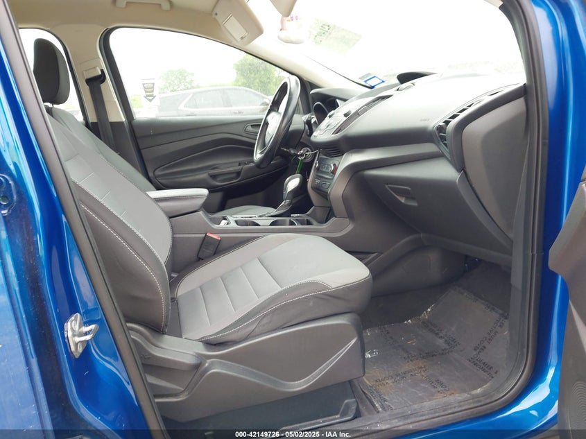 VIN 1FMCU0F78KUB26300 2019 FORD ESCAPE S