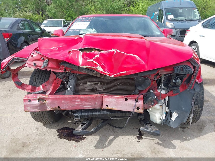 2011 CHEVROLET CAMARO VIN: 2G1FK1EJ2B9158613