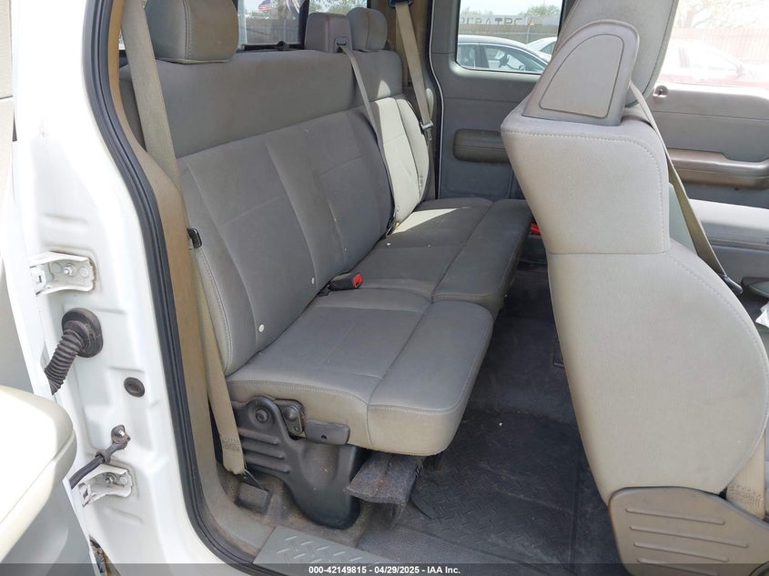 2007 FORD F-150 VIN: 1FTRX12WX7FB13049