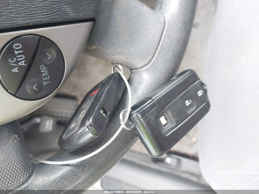 2006 TOYOTA PRIUS VIN: JTDKB20U167519401
