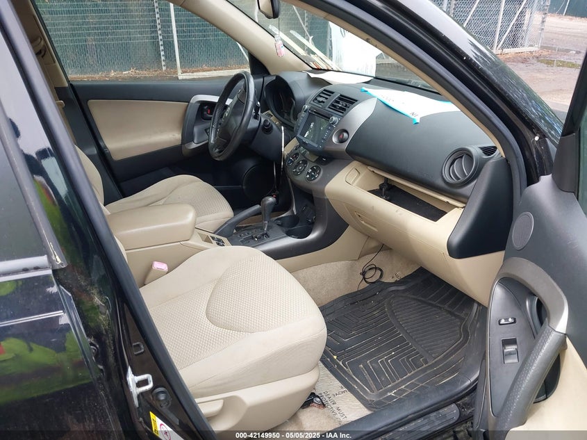 2009 TOYOTA RAV4 VIN: JTMZK31VX95024240
