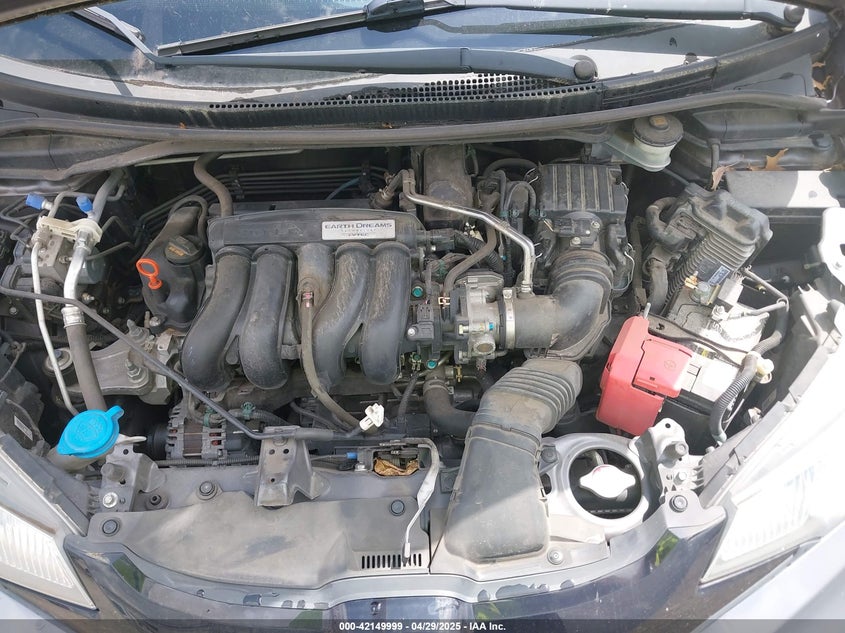 2015 HONDA FIT VIN: 3HGGK5H5XFM744332