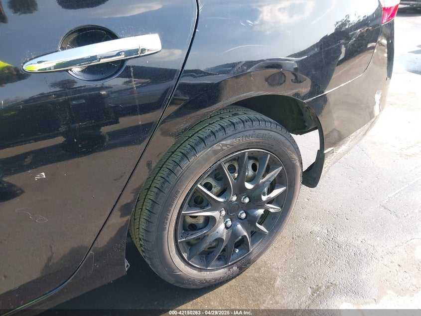2015 NISSAN SENTRA VIN: 3N1AB7AP4FY311905
