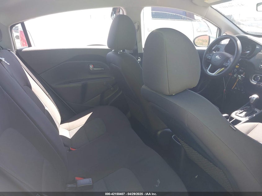 2015 KIA RIO LX - KNADM4A36F6525086