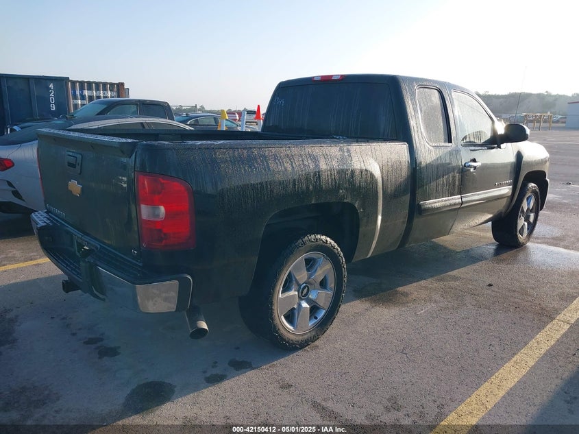 2011 CHEVROLET SILVERADO 1500 VIN: 1GCRCSE05BZ408348