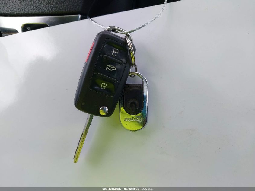 2013 Volkswagen Tiguan S VIN: WVGBV7AX8DW508357 Lot: 42150937