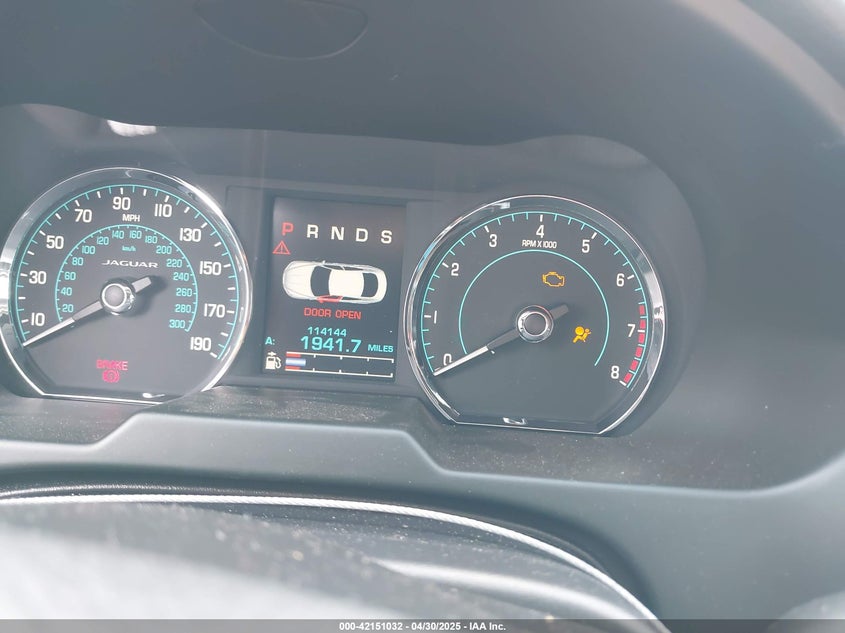 2014 JAGUAR XF VIN: SAJWA0ES0EPU23131
