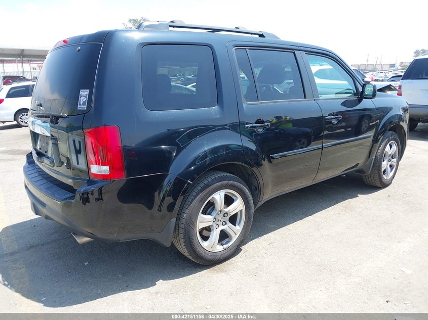 2015 HONDA PILOT VIN: 5FNYF3H5XFB014436