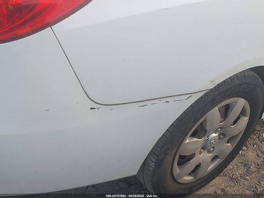 2008 HYUNDAI ELANTRA VIN: KMHDU46D18U413875