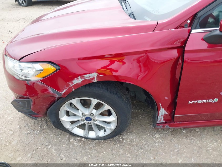 2019 FORD FUSION HYBRID VIN: 3FA6P0LU6KR257130