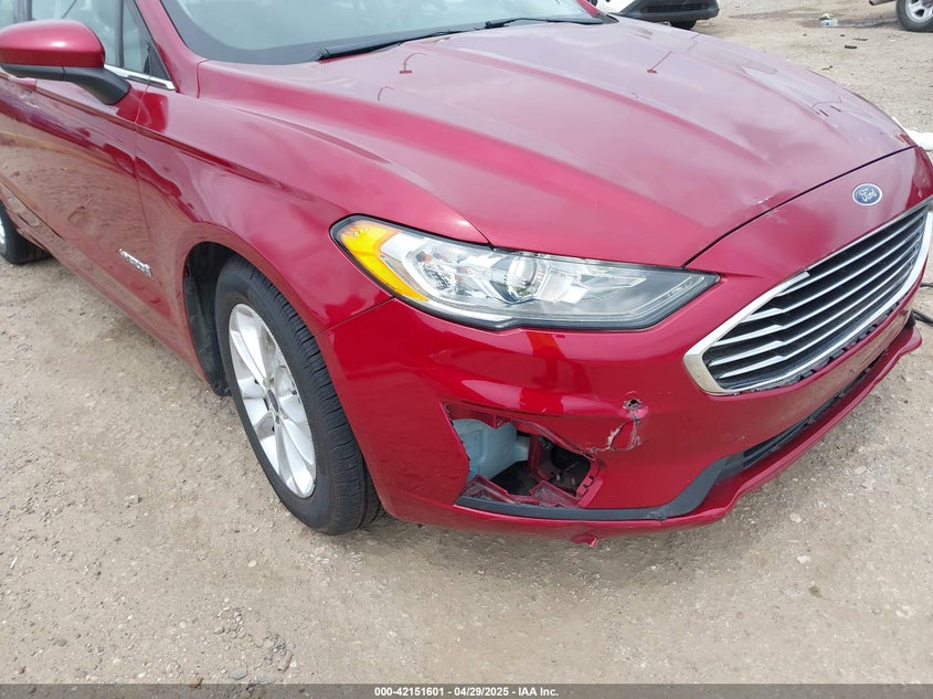 2019 FORD FUSION HYBRID VIN: 3FA6P0LU6KR257130