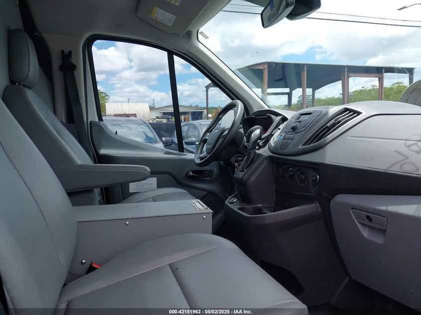 2019 FORD TRANSIT-250 auction photo 5