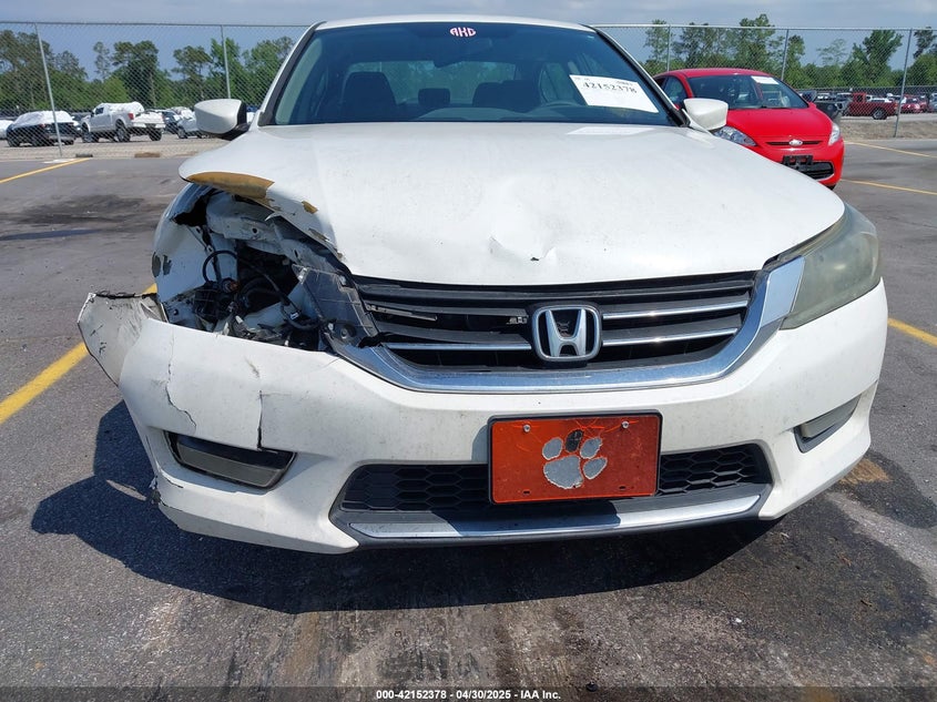 2015 HONDA ACCORD VIN: 1HGCR2F57FA130881