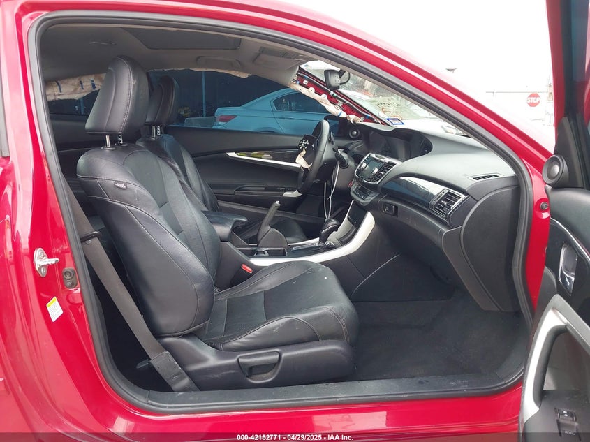 2015 HONDA ACCORD VIN: 1HGCT2B8XFA008551