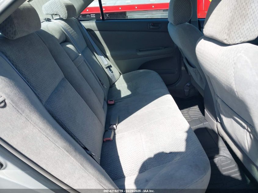 2004 Toyota Camry Le VIN: 4T1BE32K64U882506 Lot: 42152776