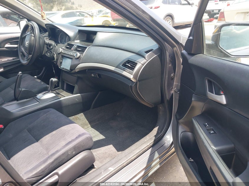 2011 HONDA ACCORD VIN: 1HGCP2F43BA017601