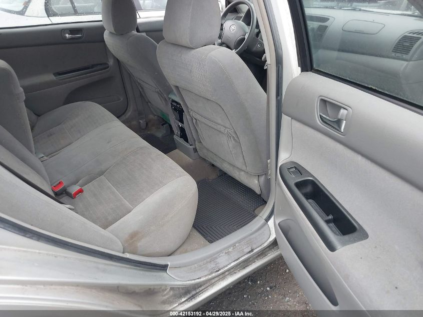 2005 Toyota Camry Le VIN: 4T1BE32K95U069811 Lot: 42153192