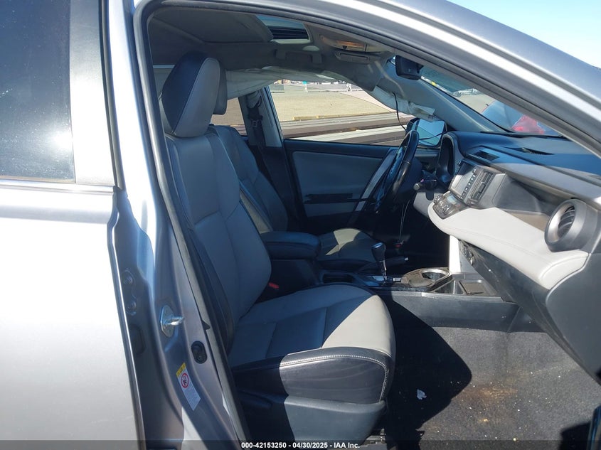2018 TOYOTA RAV4 HV VIN: JTMDJREV8JD193113