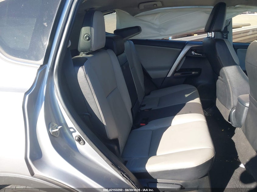 2018 TOYOTA RAV4 HV VIN: JTMDJREV8JD193113
