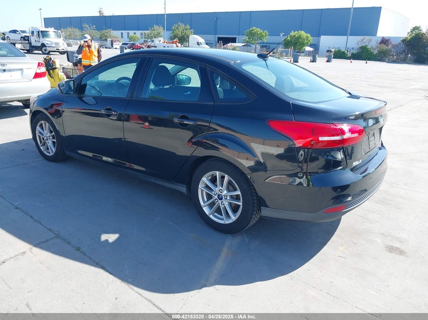 2015 FORD FOCUS VIN: 1FADP3F23FL313614