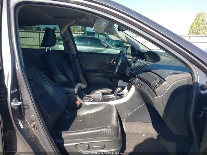 2017 HONDA ACCORD HYBRID VIN: JHMCR6F56HC031495
