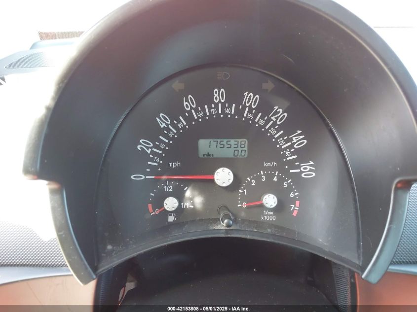 2002 Volkswagen New Beetle Gls 1.8L Turbo VIN: 3VWCD21C92M429236 Lot: 42153808