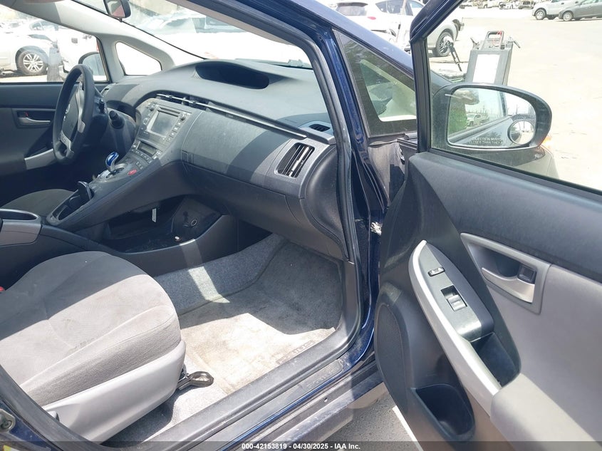 2015 TOYOTA PRIUS VIN: JTDKN3DU0F0460986